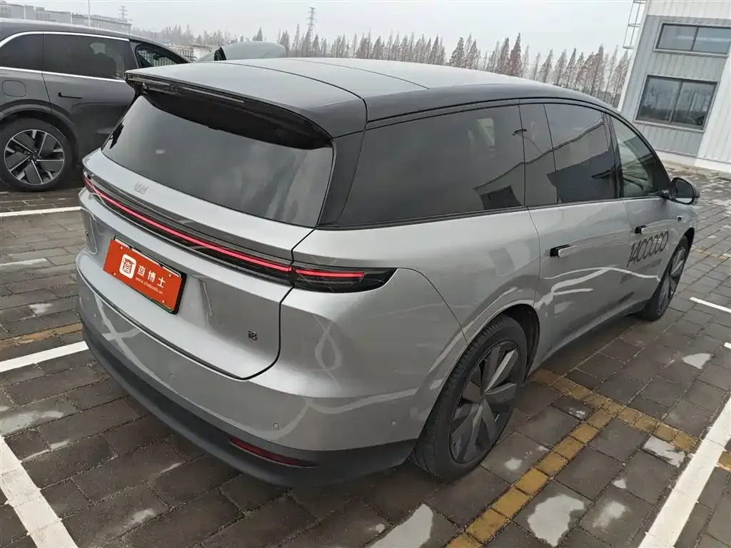 Li Auto i8 2025 из CN, фото 4