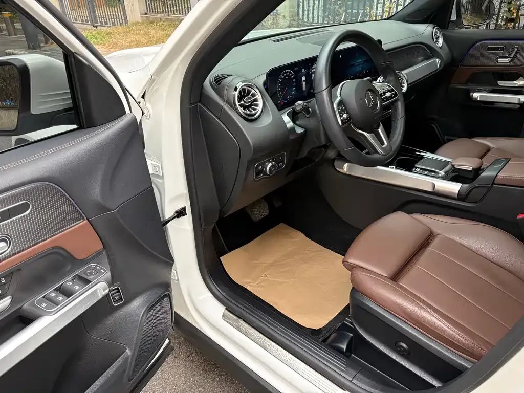 Mercedes-Benz GLB 2023 из CN, фото 3