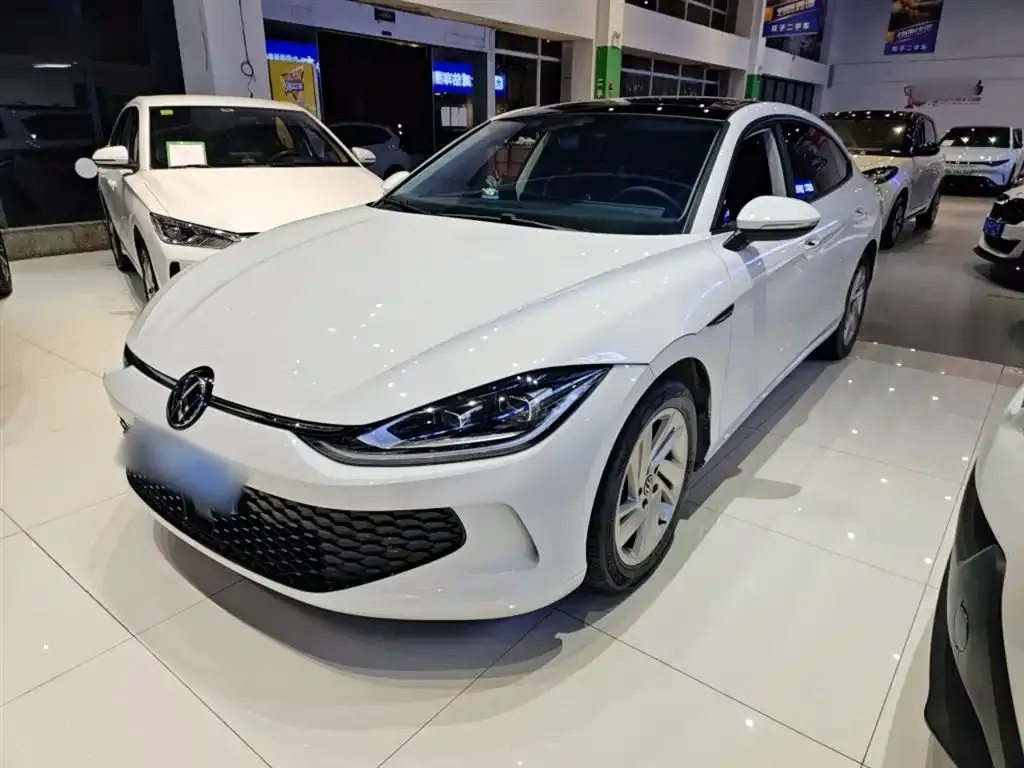 Volkswagen Lamando 2023 из CN, фото 1