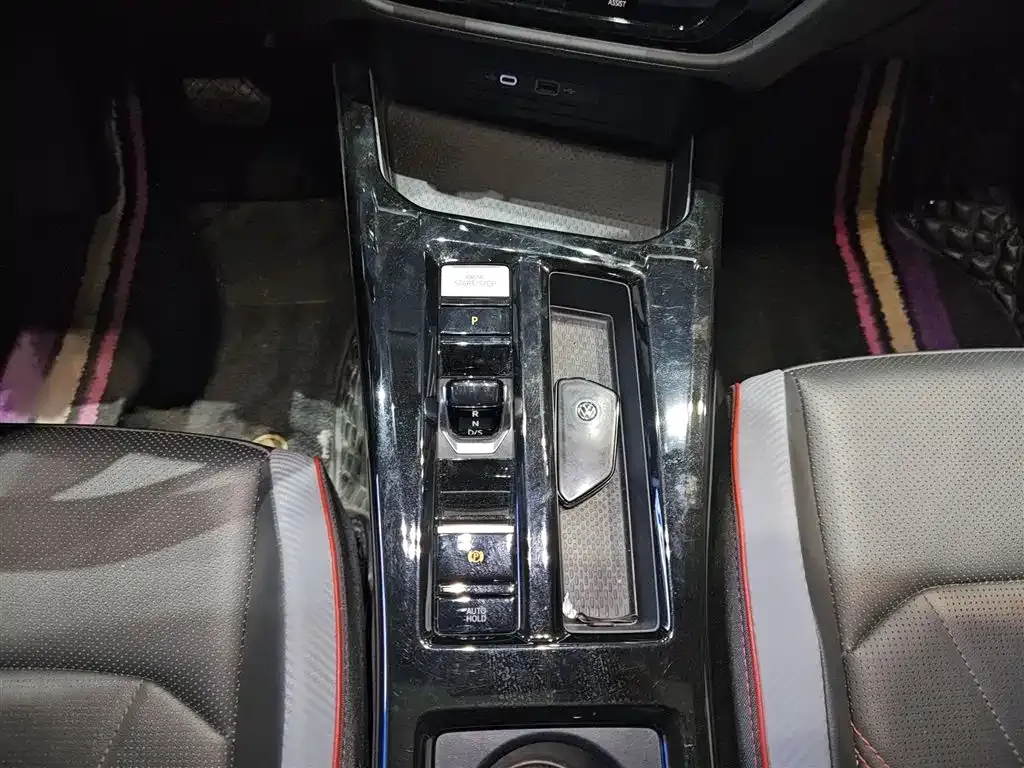 Volkswagen Lamando 2023 из CN, фото 4