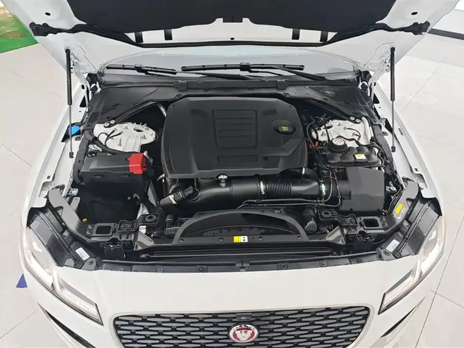 Jaguar XFL 2025 из CN, фото 10