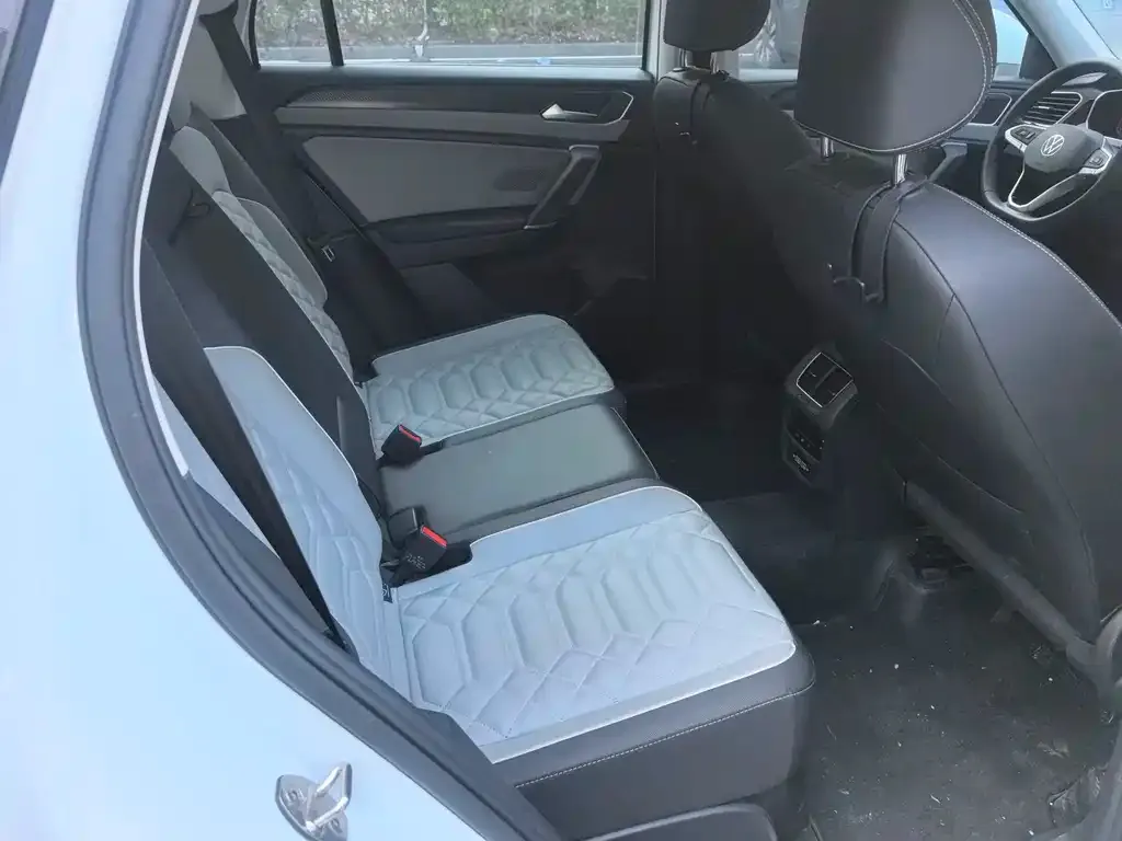 Volkswagen Tayron 2025 из CN, фото 4