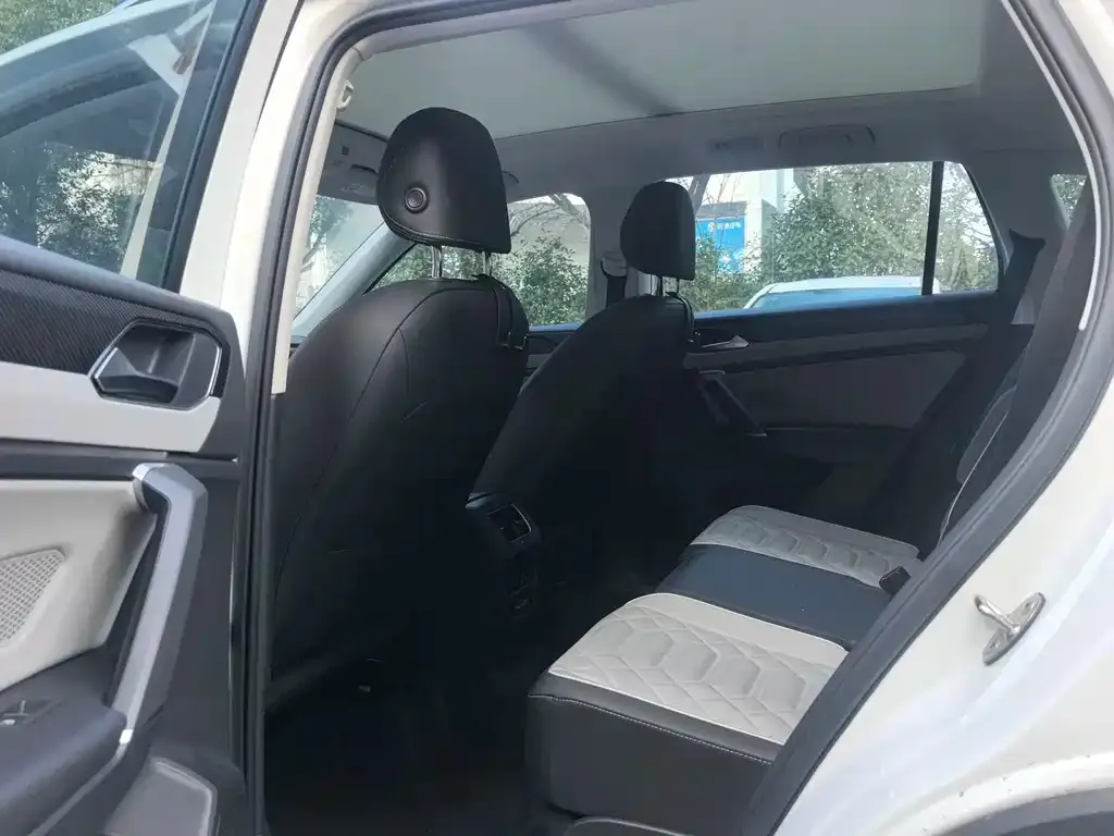 Volkswagen Tayron 2025 из CN, фото 3