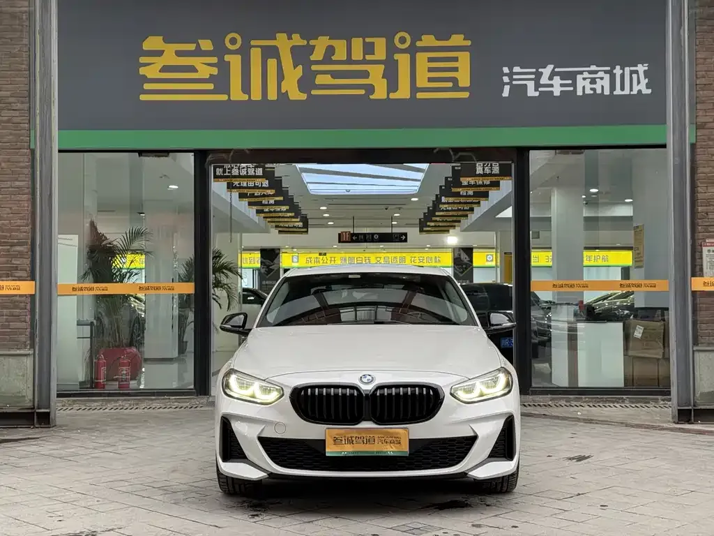 BMW 1 Series — фото 10