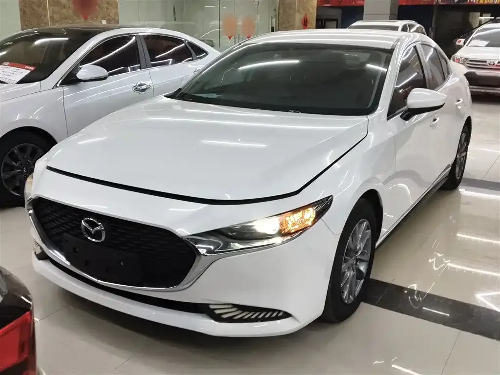 Mazda 3 Axela 2021 из CN, фото 6