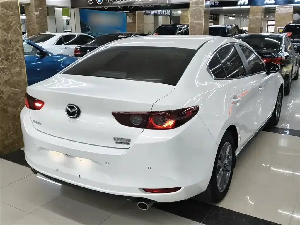 Mazda 3 Axela 2021 из CN, фото 5