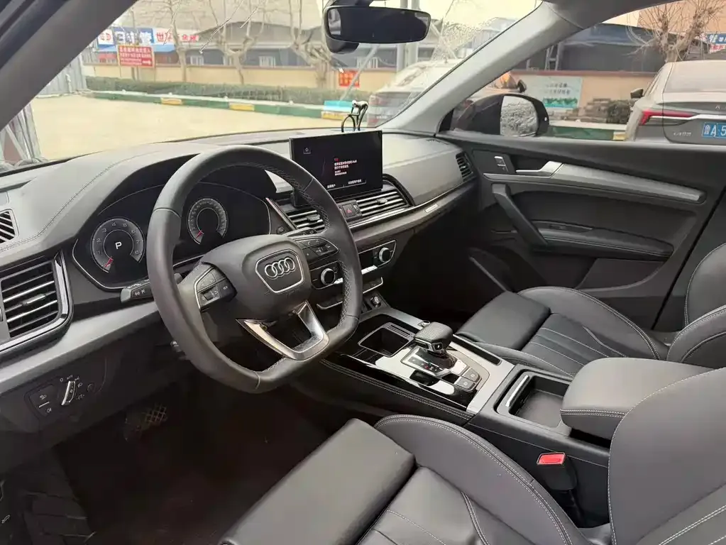 Audi Q5L 2024 из CN, фото 7