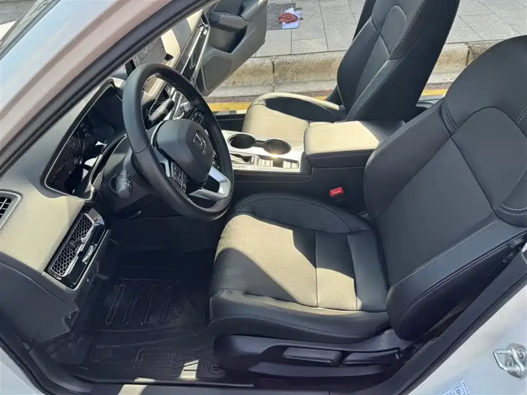 Honda Civic — фото 2