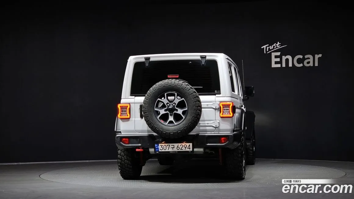 Jeep Wrangler 2023 из KR, фото 7