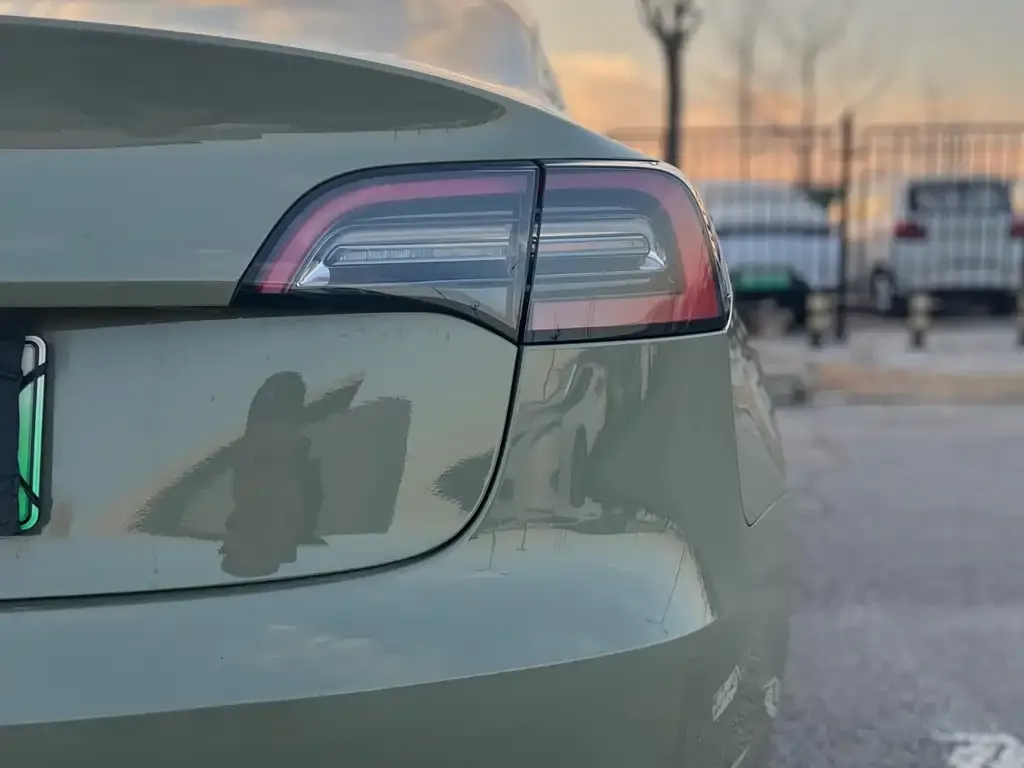 Tesla Model 3 2023 из CN, фото 3