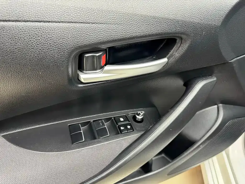 Toyota Corolla 2022 из CN, фото 10