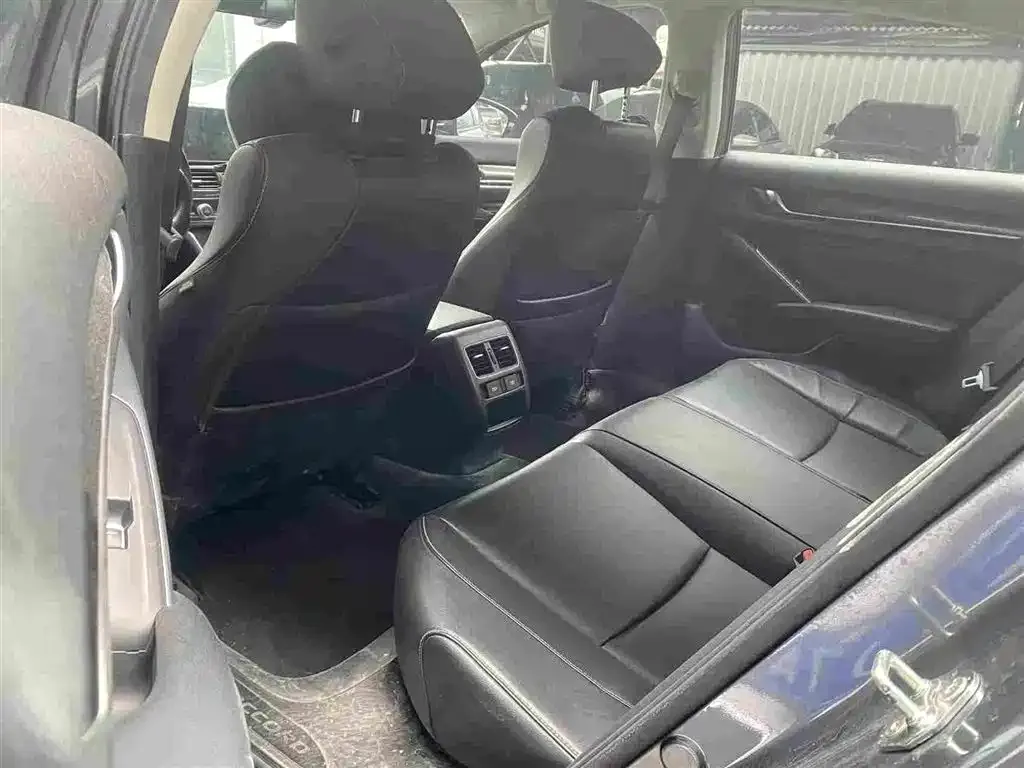 Honda Accord 2022 из CN, фото 2