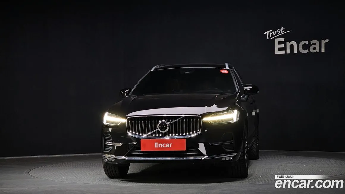 Volvo XC60 2022 из KR, фото 2