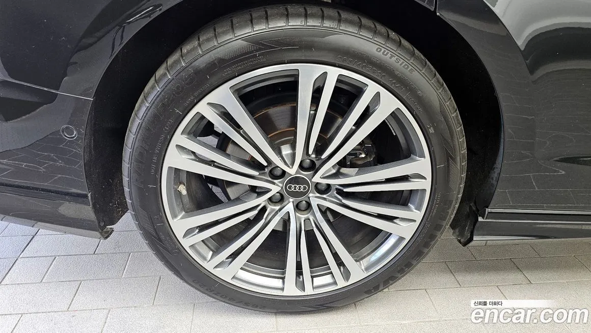 Audi A8 2023 из KR, фото 7