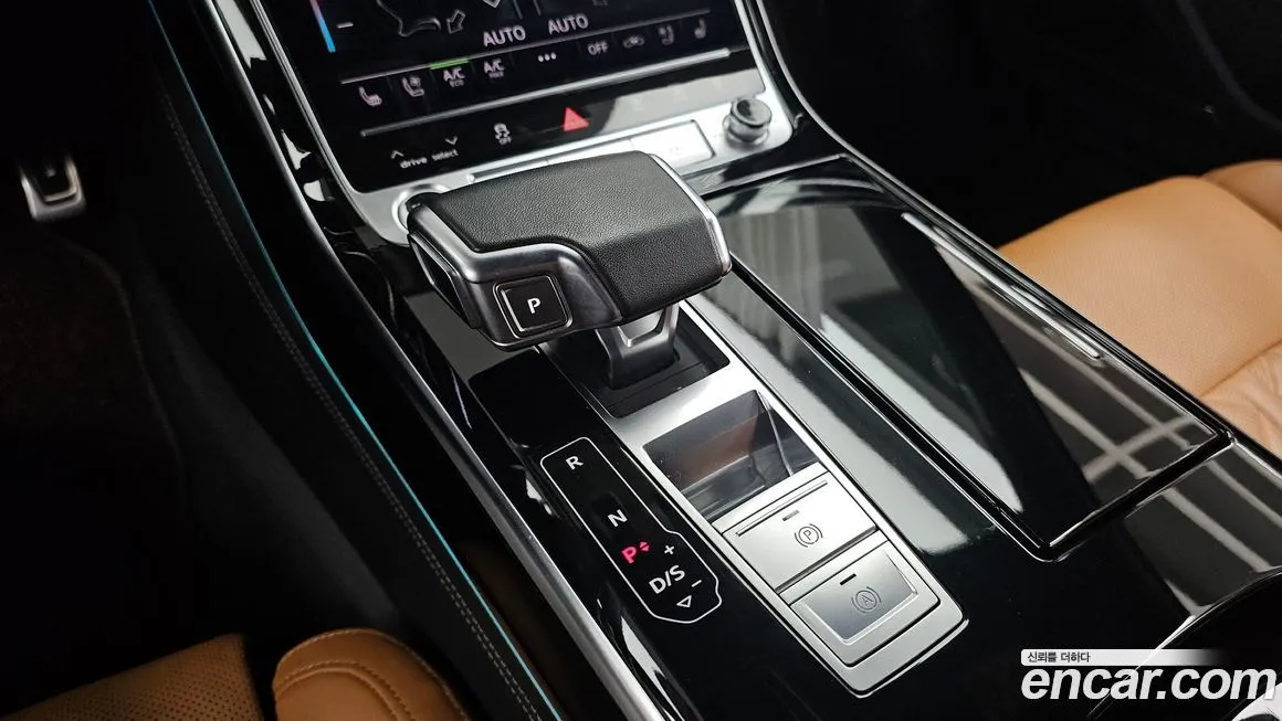 Audi A8 2023 из KR, фото 3