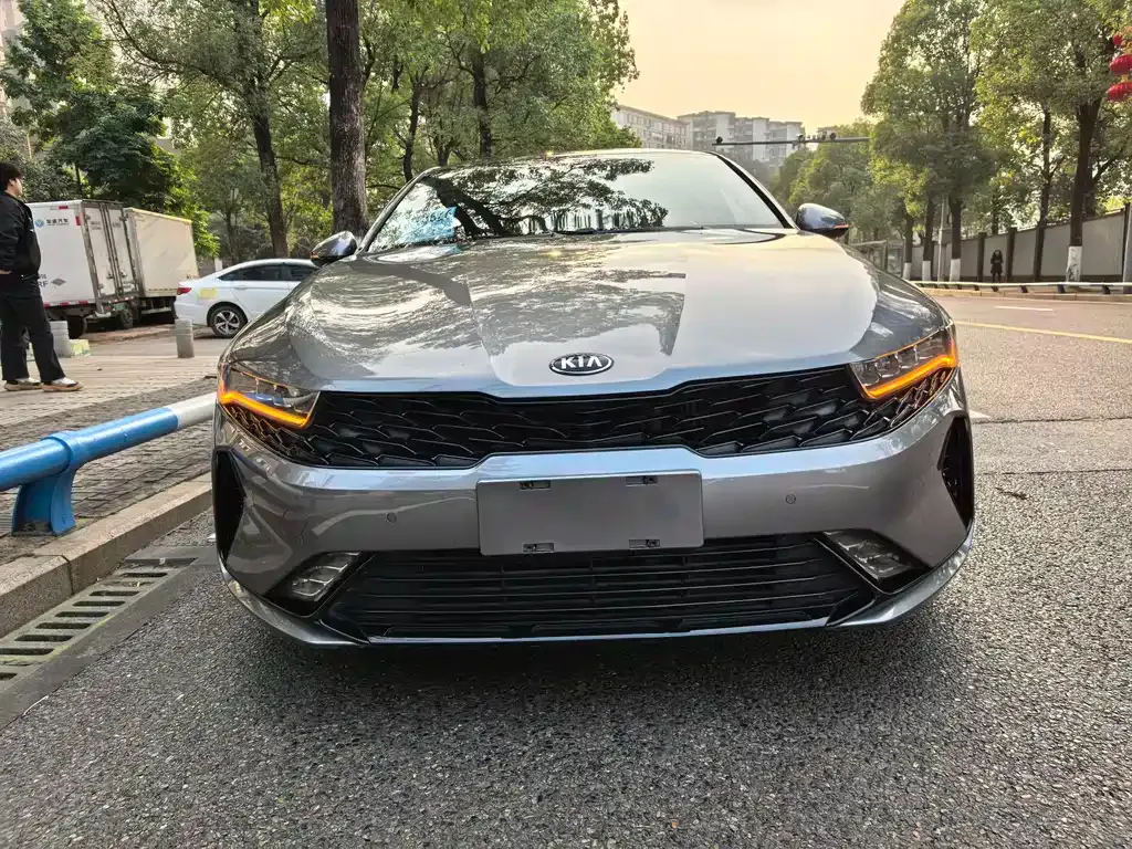 Kia K5 2021 из CN, фото 3
