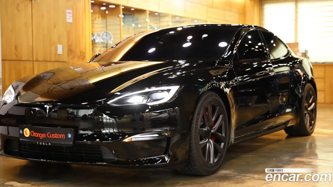 Tesla Model S — фото 6