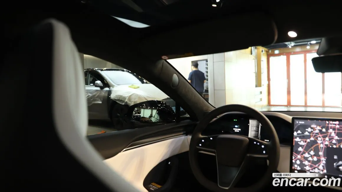 Tesla Model S — фото 2