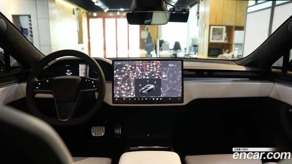 Tesla Model S — фото 3