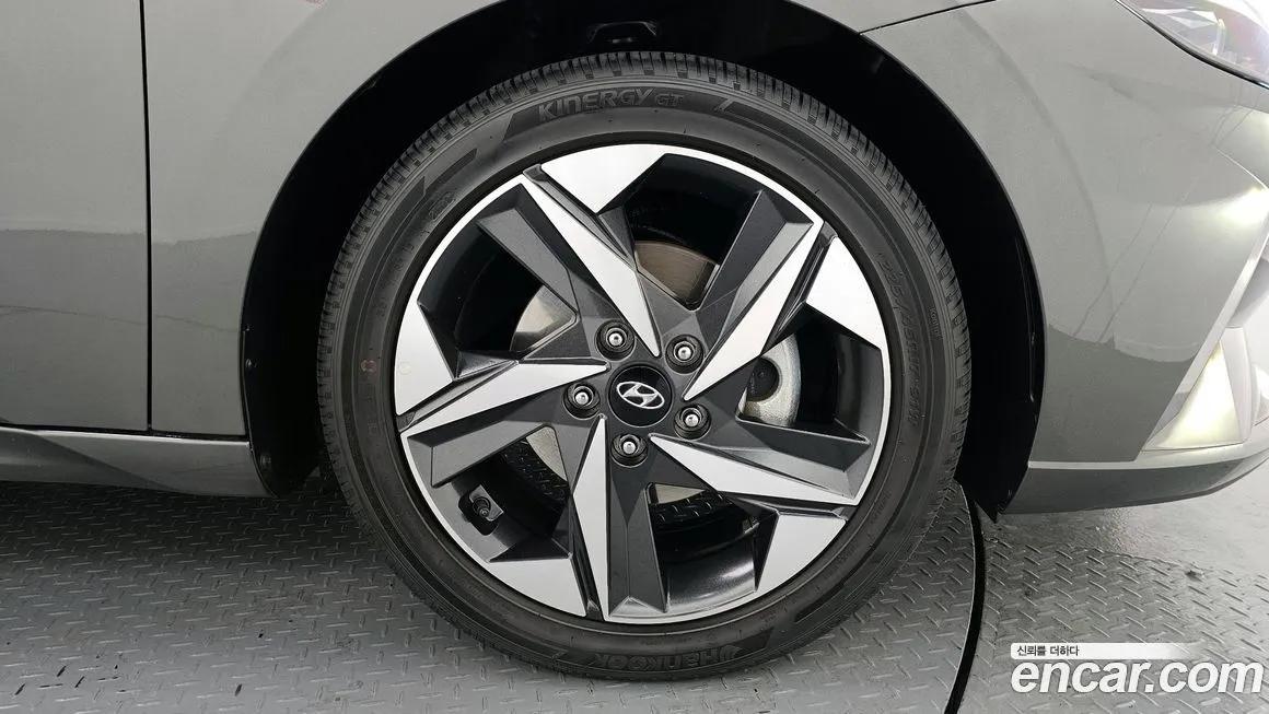 Hyundai AVANTE — фото 6