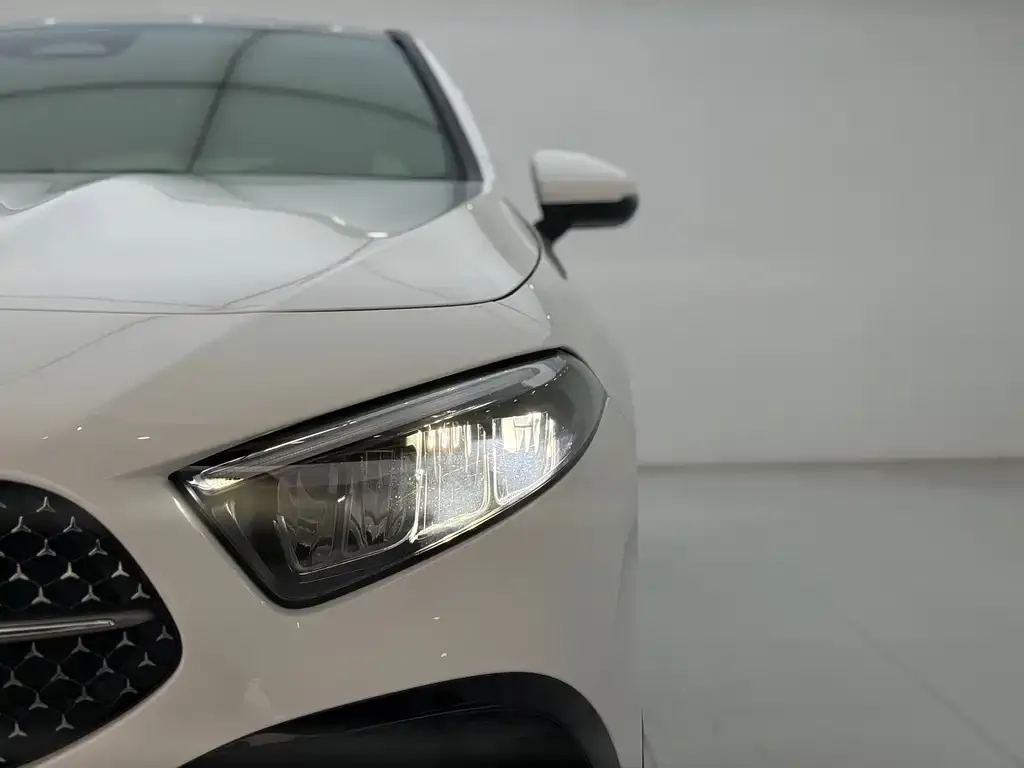 Mercedes-Benz A-Class 2024 из CN, фото 2