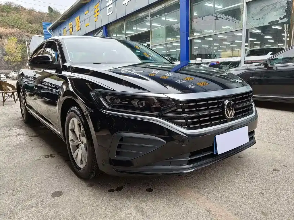 Volkswagen Passat — фото 2