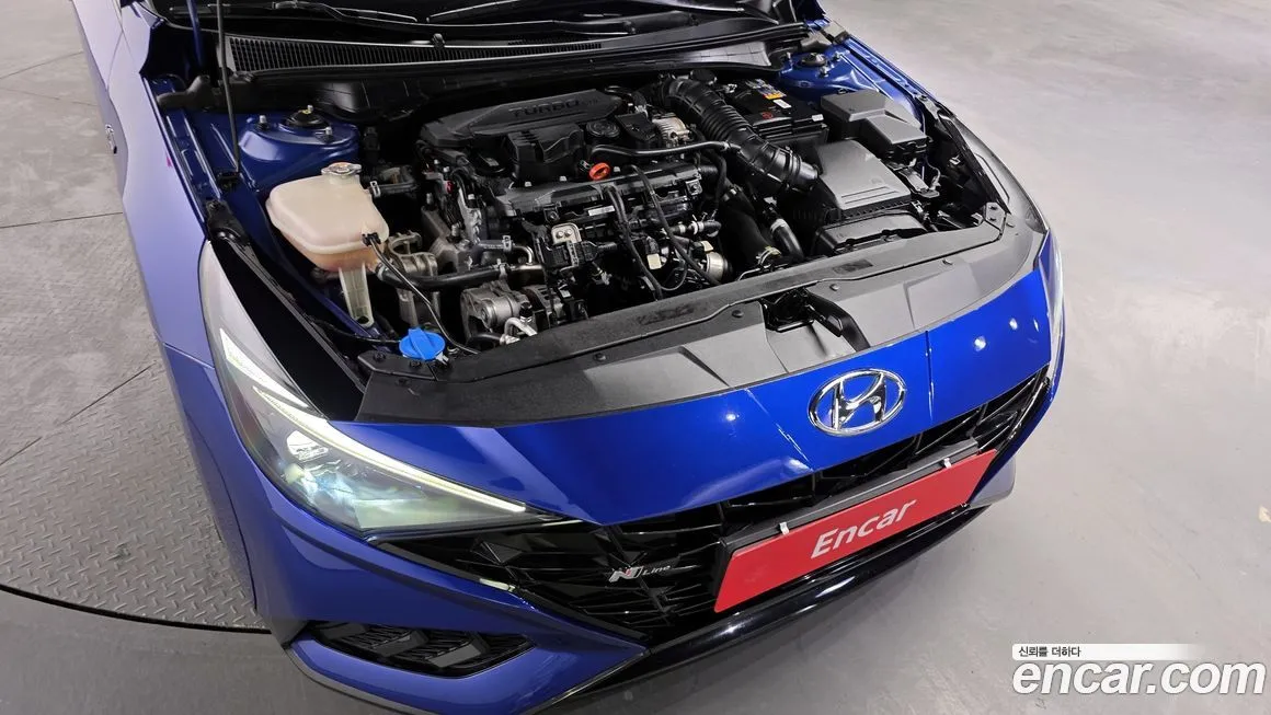 Hyundai AVANTE — фото 2