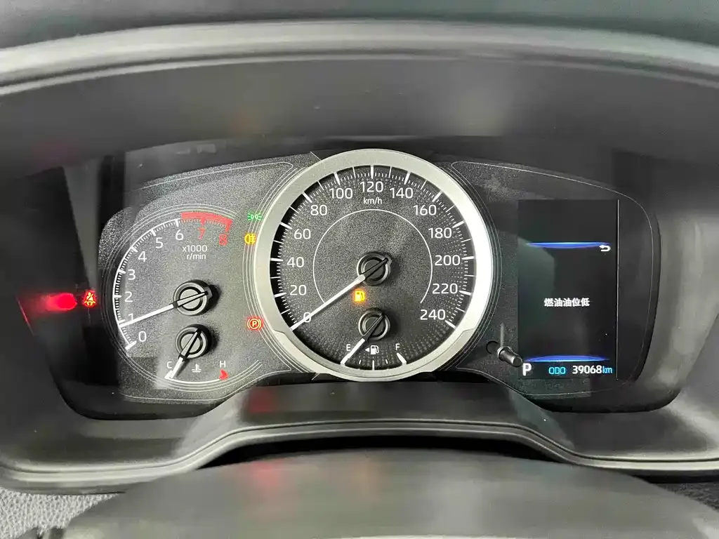 Toyota Levin 2023 из CN, фото 9