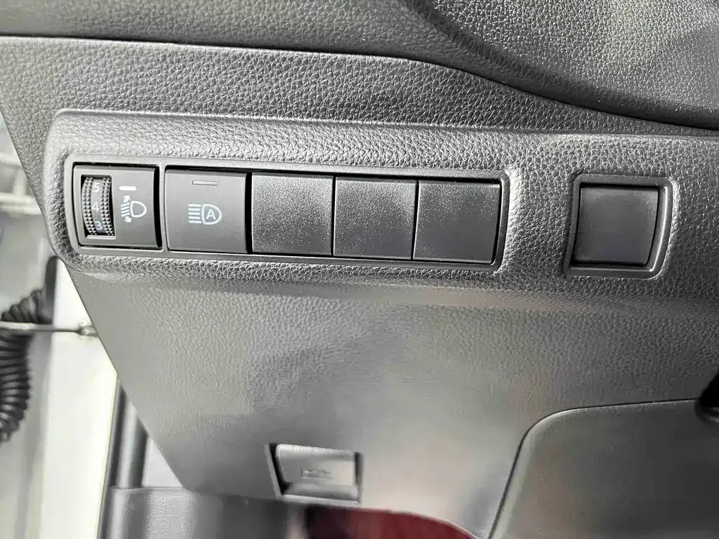 Toyota Levin 2023 из CN, фото 5