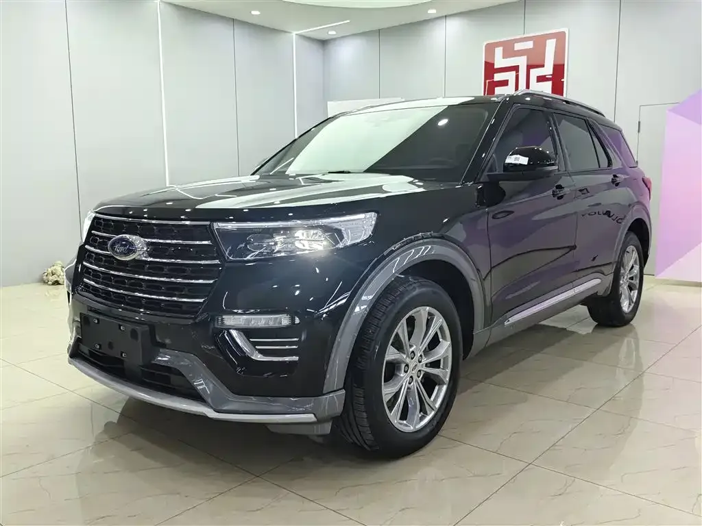 Ford Explorer 2021 из CN, фото 1