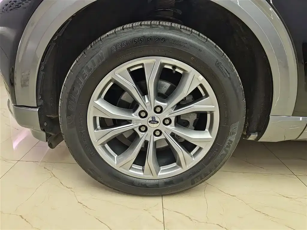 Ford Explorer 2021 из CN, фото 4