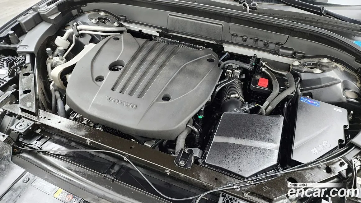 Volvo XC60 2024 из KR, фото 9