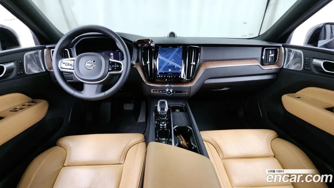 Volvo XC60 2024 из KR, фото 7