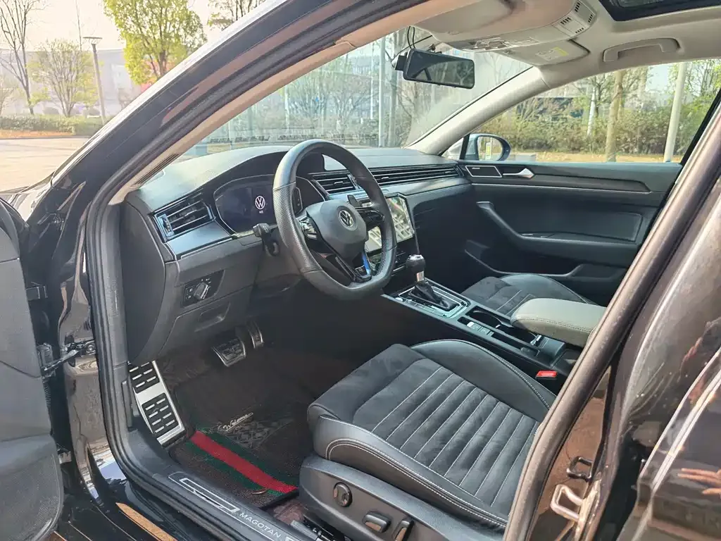 Volkswagen Magotan 2021 из CN, фото 5