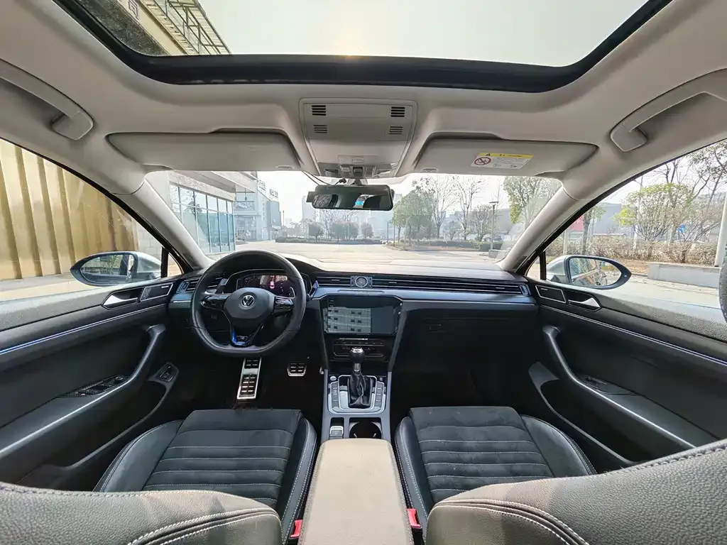 Volkswagen Magotan 2021 из CN, фото 8