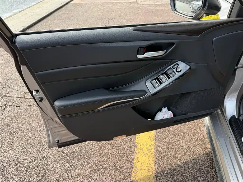 Toyota Avalon 2022 из CN, фото 6
