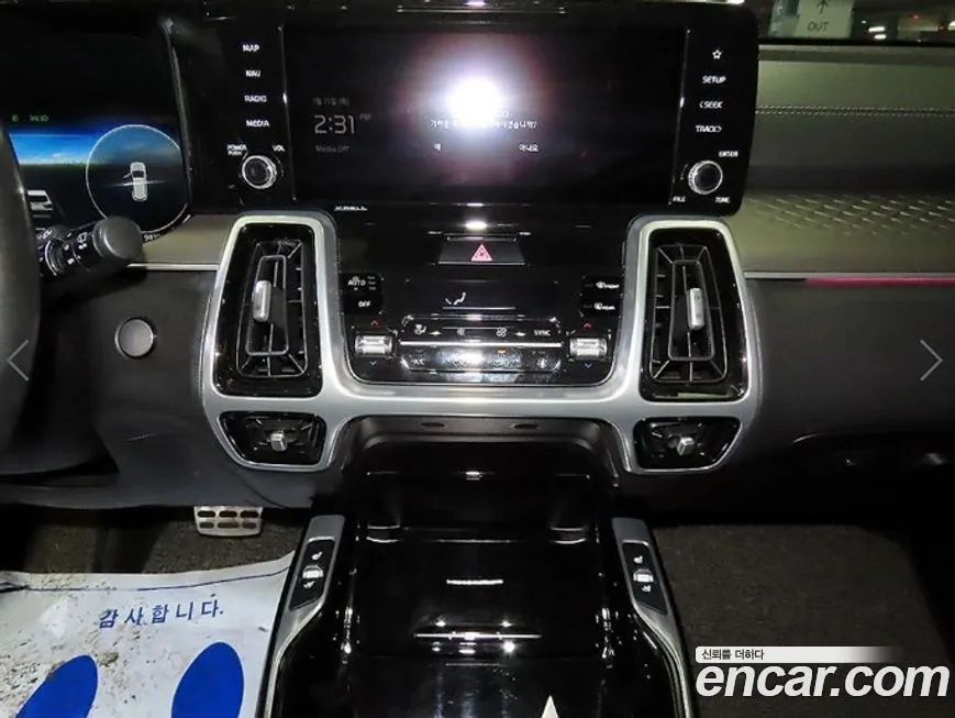 Kia Sorento — фото 4