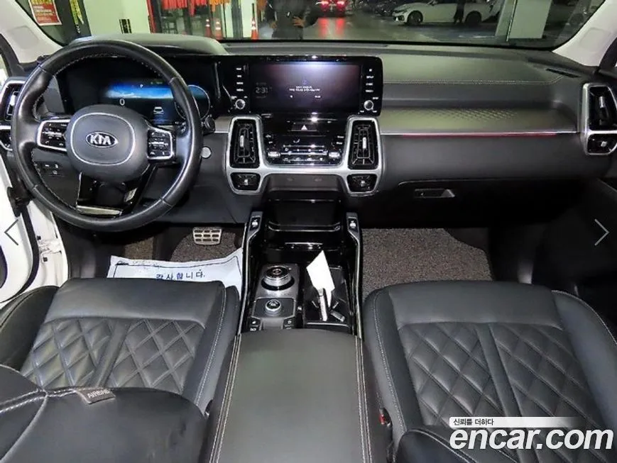 Kia Sorento — фото 7