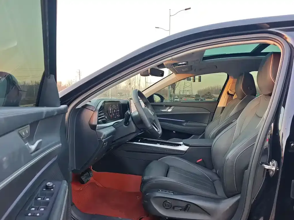 Volkswagen Passat 2025 из CN, фото 6