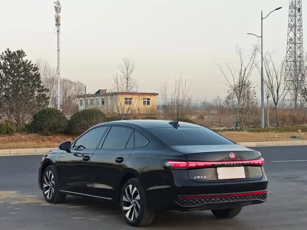 Volkswagen Passat 2025 из CN, фото 5