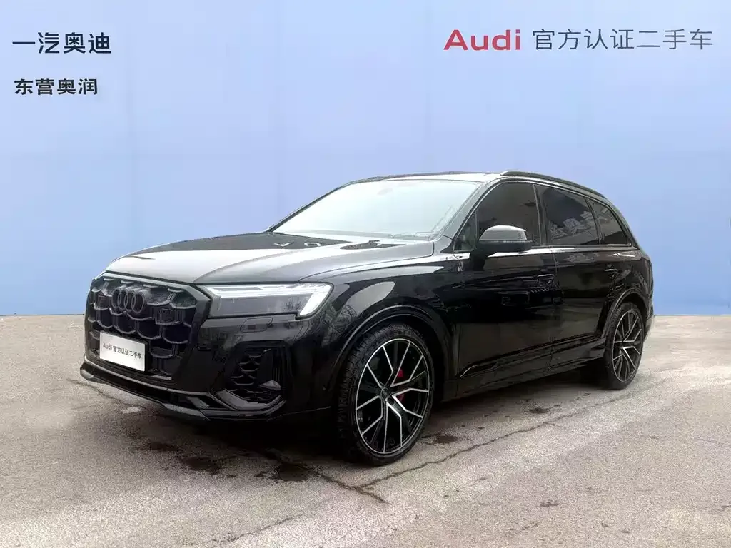 Audi Q7 2025 из CN, фото 1