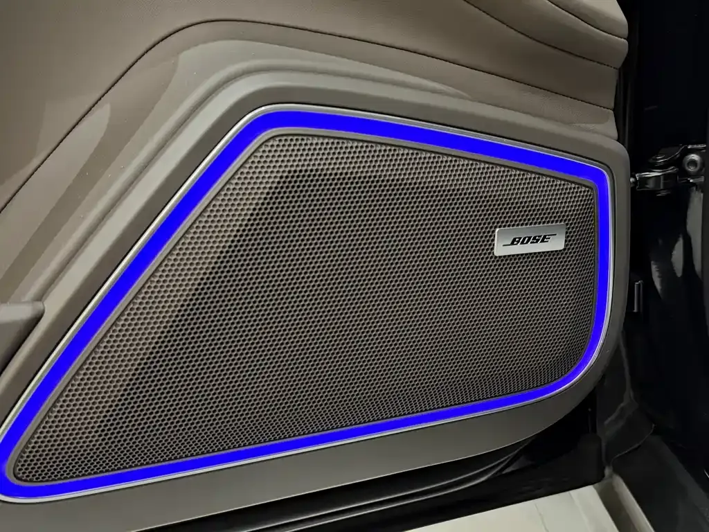 Porsche Panamera 2023 из CN, фото 8