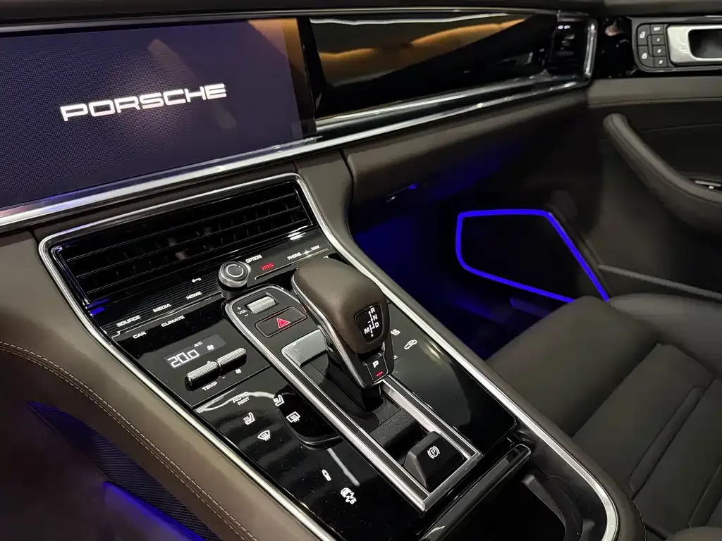 Porsche Panamera 2023 из CN, фото 10