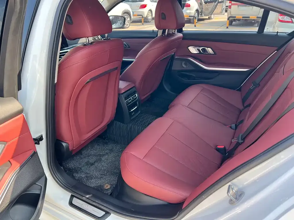 BMW i3 2024 из CN, фото 4