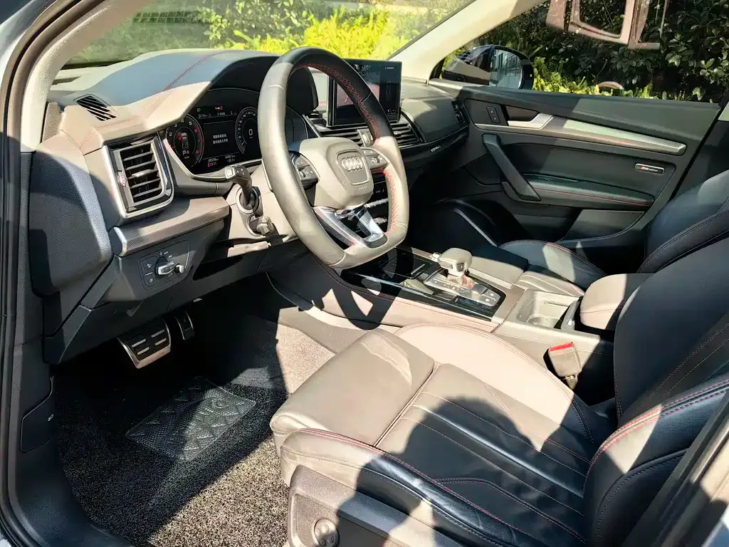 Audi Q5L 2021 из CN, фото 9