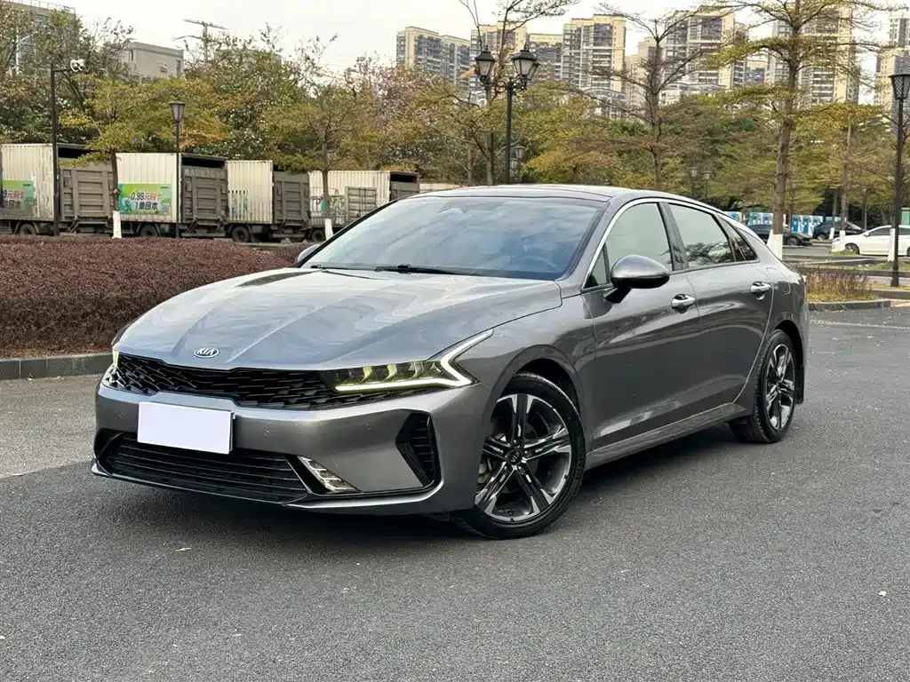 Kia K5 2021 из CN, фото 1