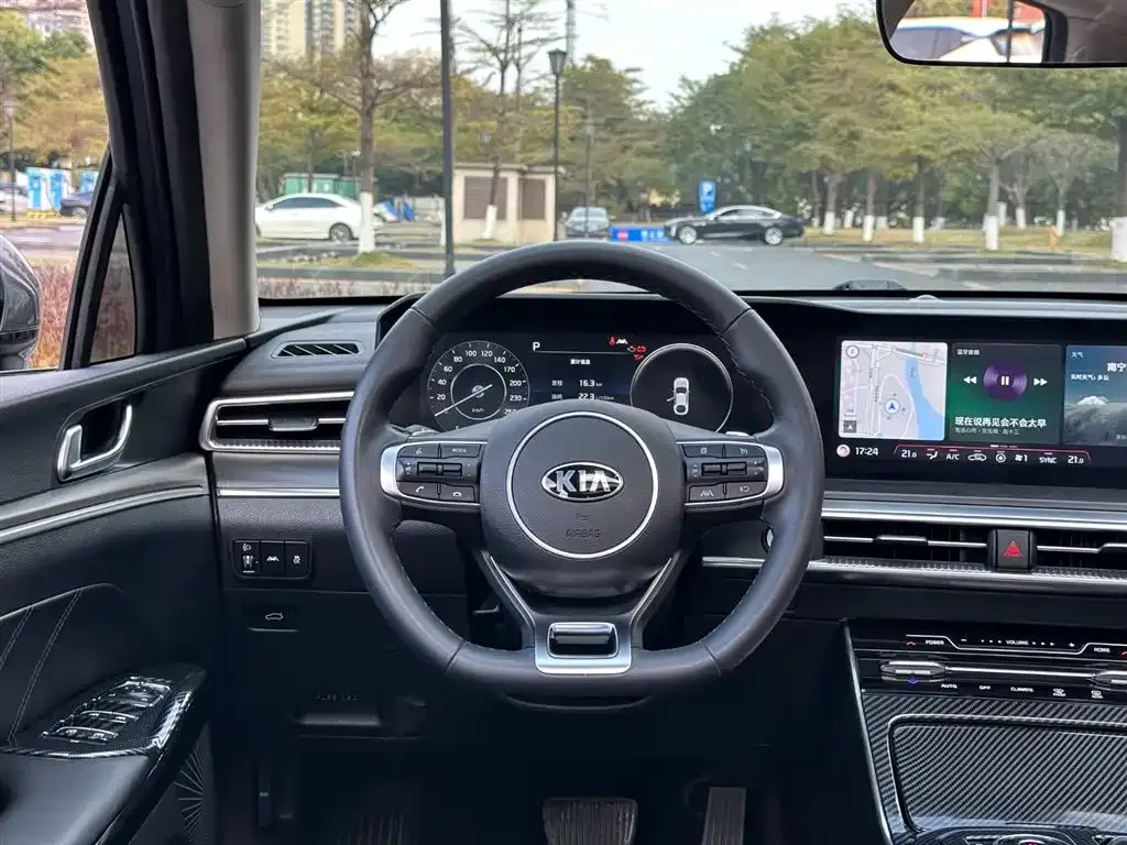 Kia K5 2021 из CN, фото 2