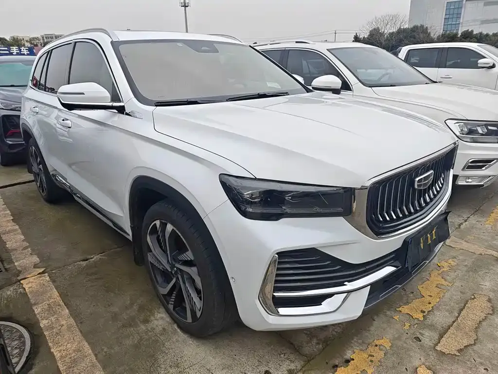 Geely Xingyue L — фото 4