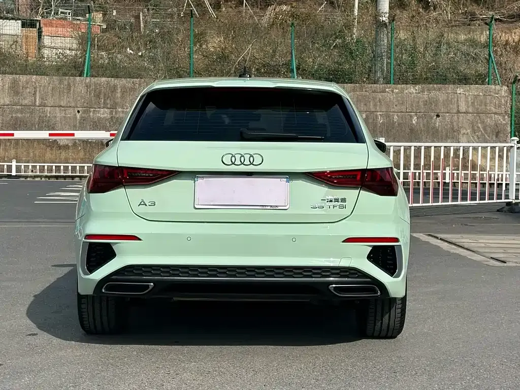 Audi A3 2022 из CN, фото 9