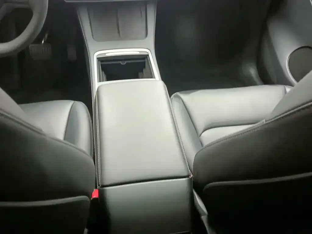 Tesla Model Y 2022 из CN, фото 4